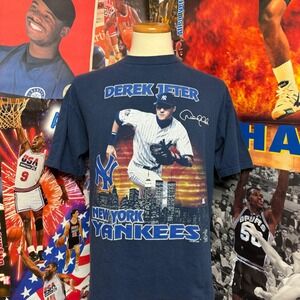 Vintage New York Yankees Derek Jeter Dynasty Skyline MLB Baseball‎ Tee Sz Large